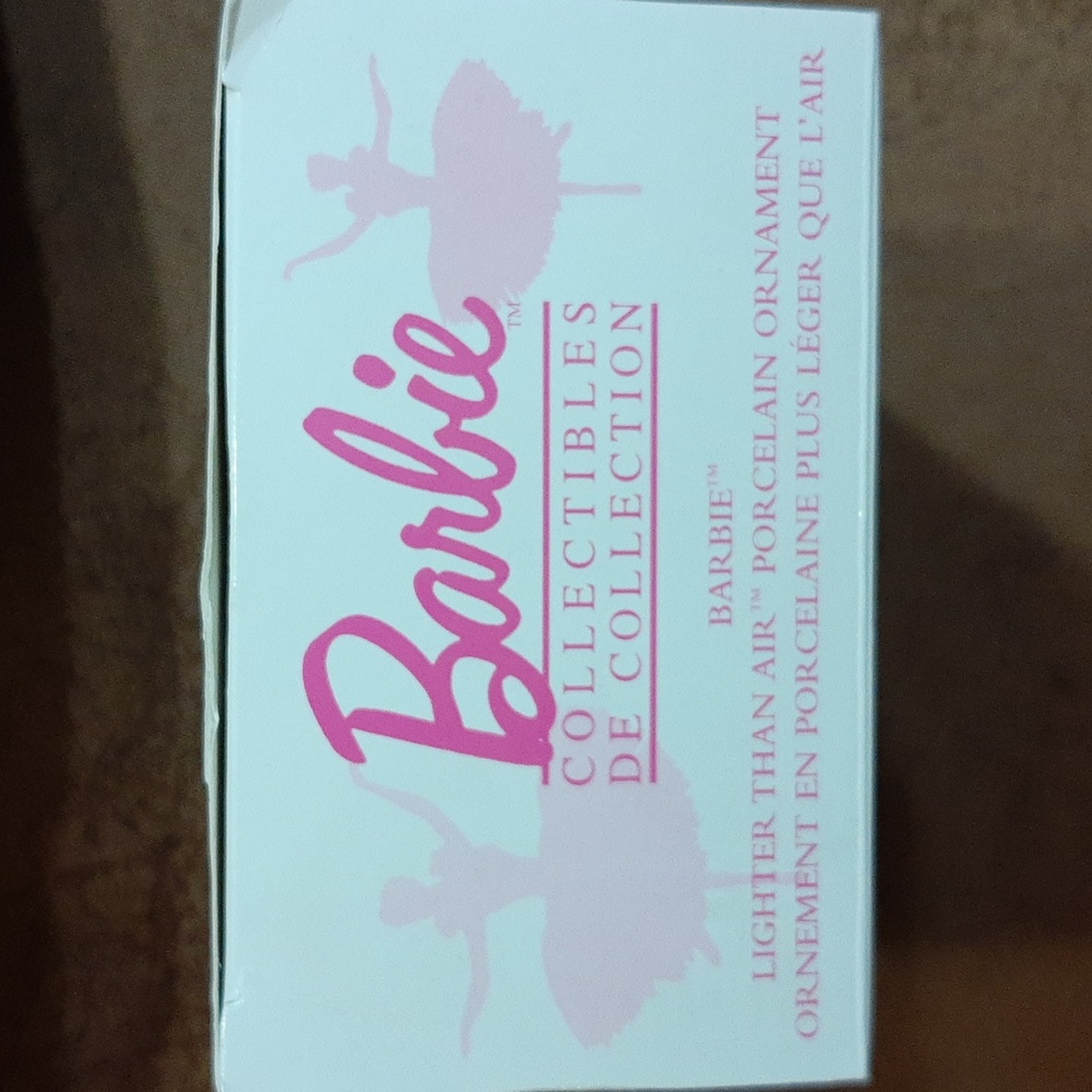Barbie Lighter than Air porcelain ornament - Picture 11 of 15